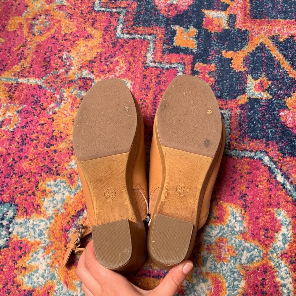 Universal Thread Healed Clogs!! - Picture 5 of 5